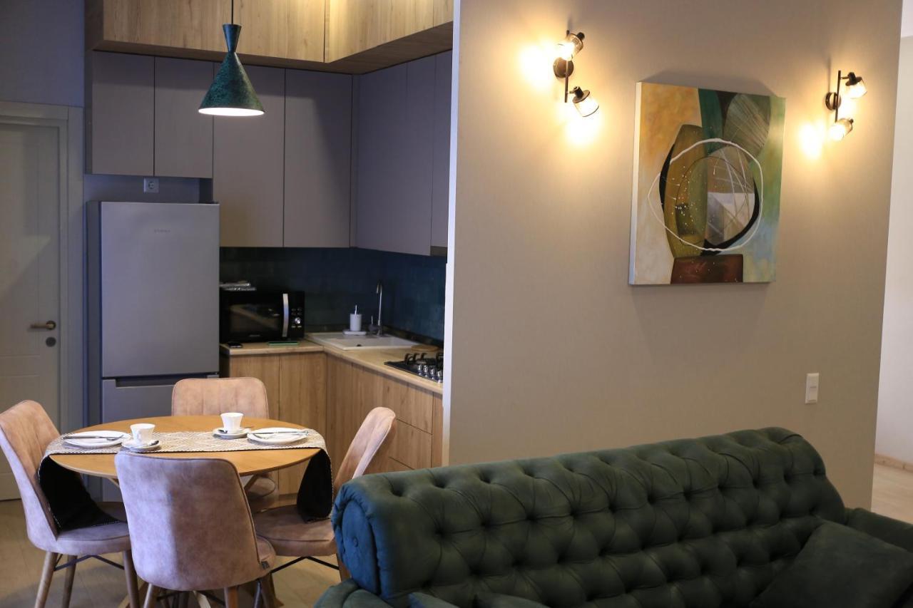 Downtown Apartment Κουτάισι Εξωτερικό φωτογραφία