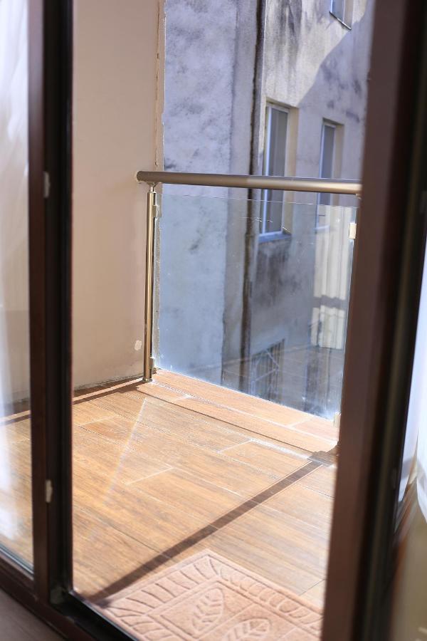Downtown Apartment Κουτάισι Εξωτερικό φωτογραφία