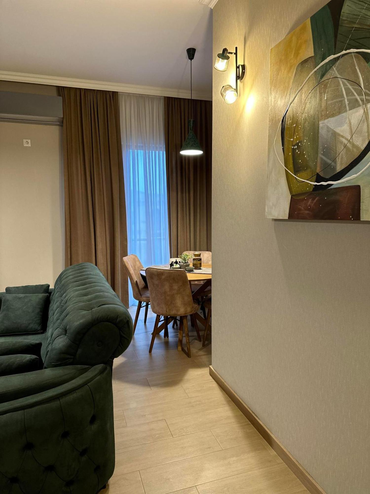 Downtown Apartment Κουτάισι Εξωτερικό φωτογραφία